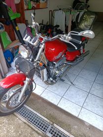 Honda VF750C con 38.000km anno 1996