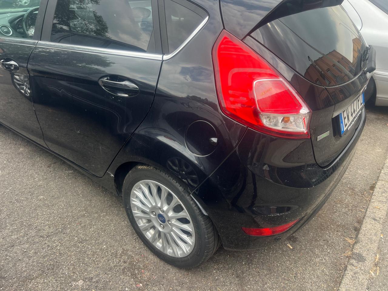 Ford Fiesta 1.0 EcoBoost 100CV 5 porte Titanium