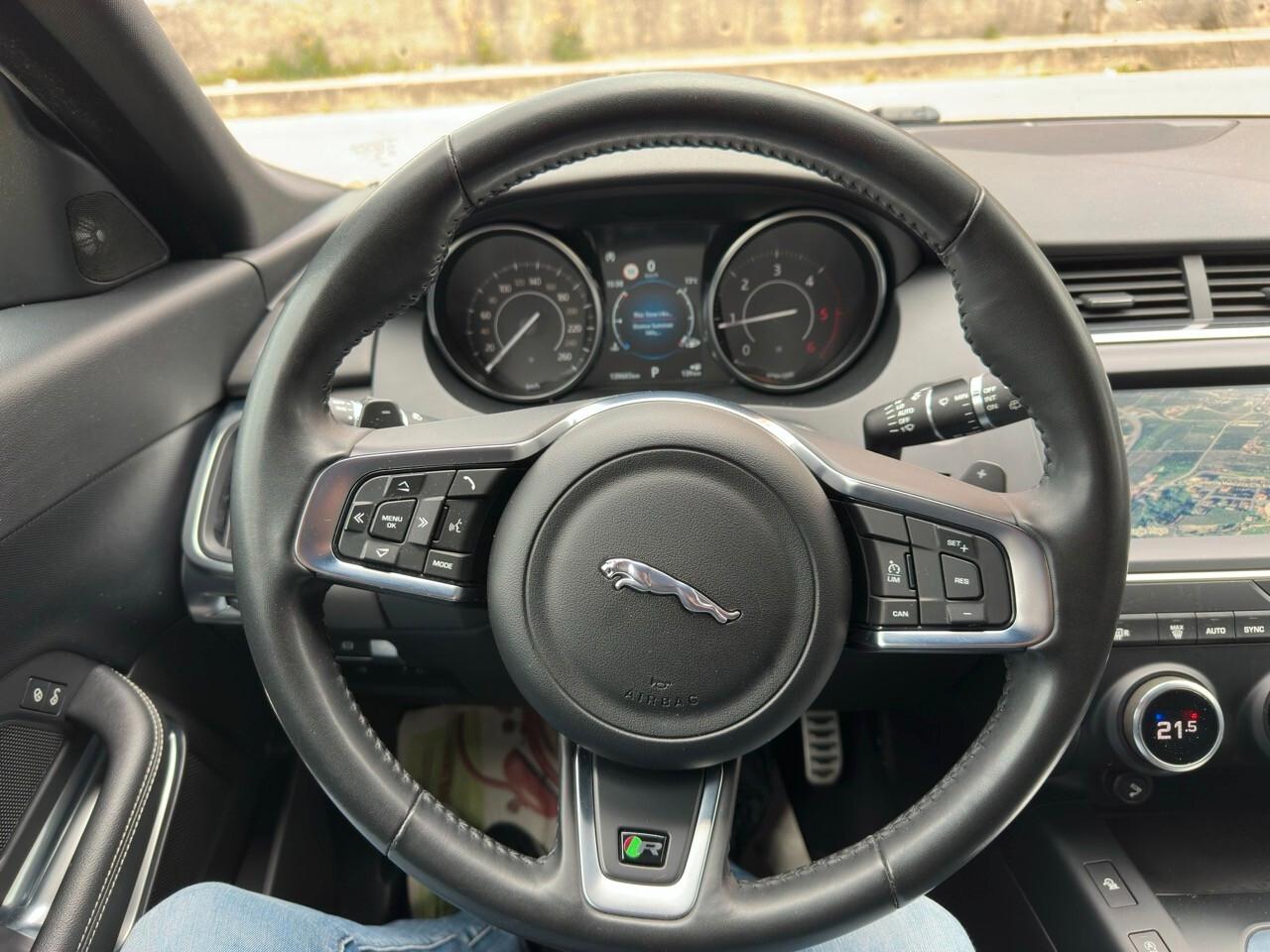 Jaguar E-Pace 2.0D 150 CV AWD aut. R-Dynamic