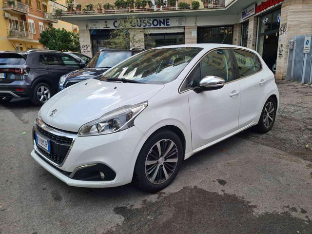 PEUGEOT 208 PureTech 82 5 porte Allure