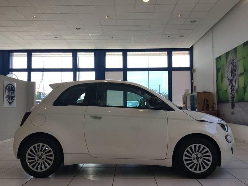 FIAT 500 Hybrid Hybrid Pop MY26