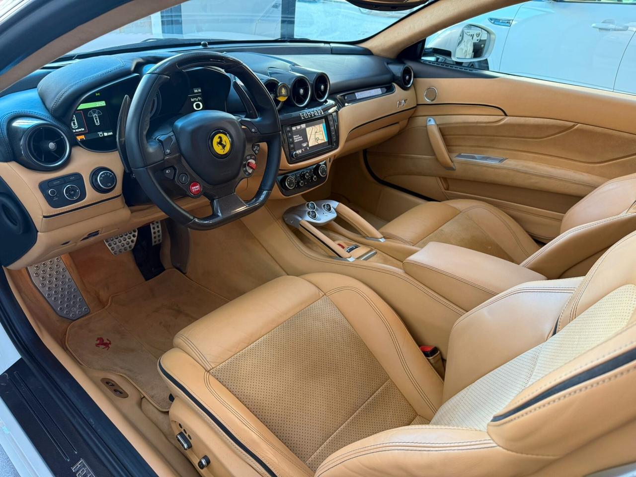 Ferrari FF 2012 Tailor Made – Full Optional – Bianco Perla – Tagliandi Ferrari