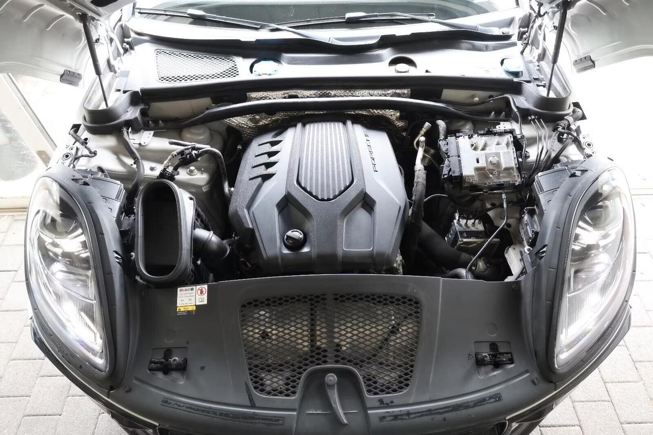 Porsche Macan 2.0 AWD/360*/PANO/APPLE/BOSÉ/SBL/LHZ/R20