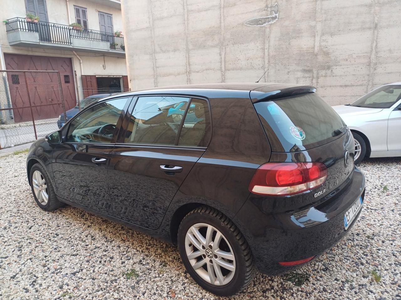 Volkswagen Golf 1.6 TDI DPF 5p. Highline