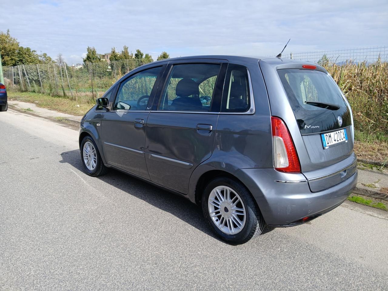 Lancia MUSA 1.4 Gpl modello full optional