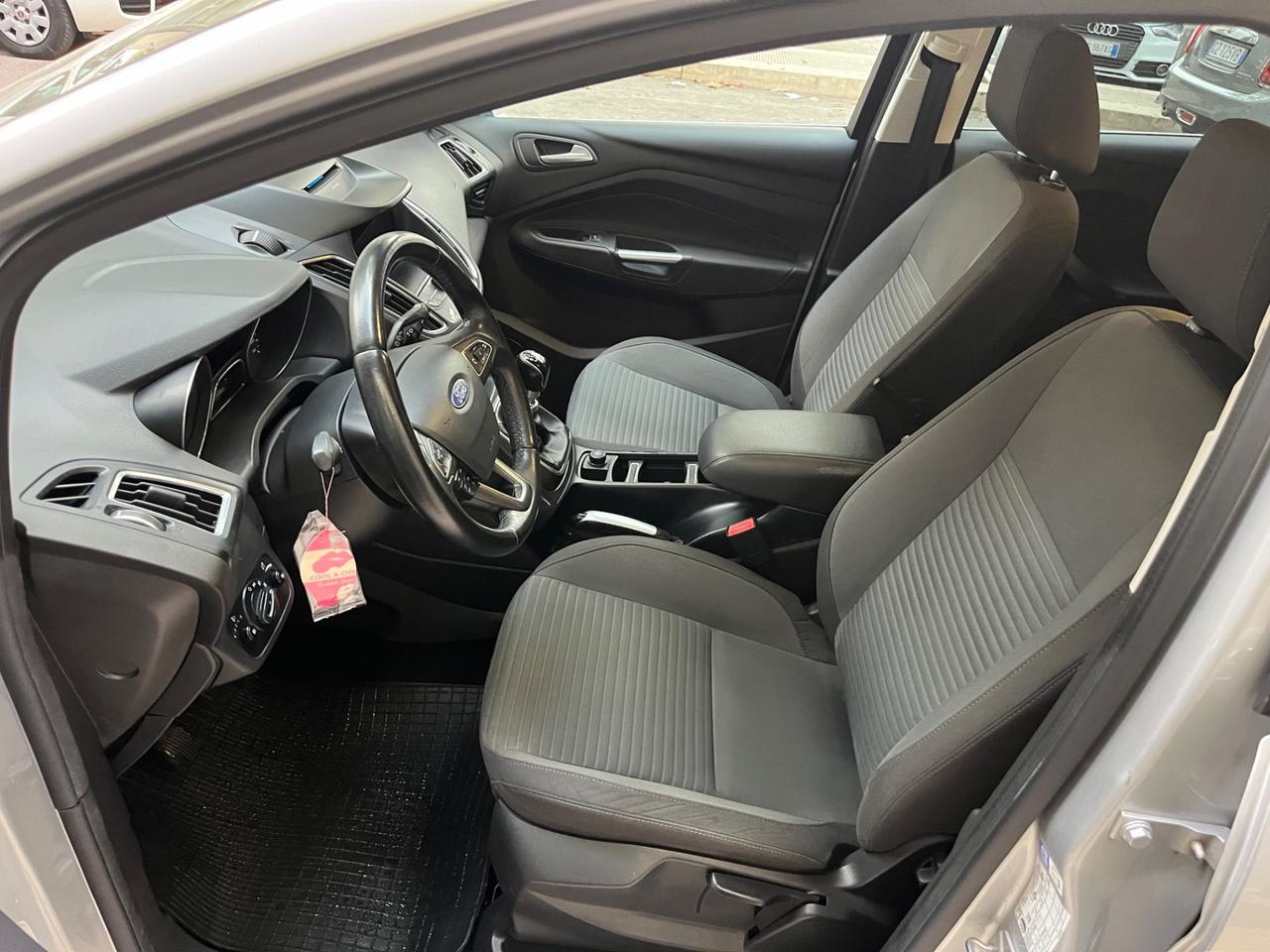 Ford C-Max 1.5 TDCi Titanium