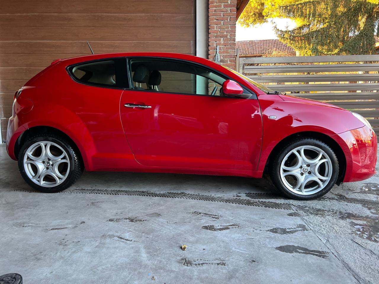Alfa Romeo MiTo 1.4 95cv – 2009 – 129.000 km – PERFETTA