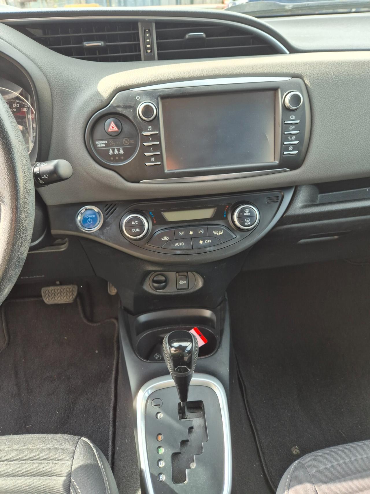 Toyota Yaris 1.5 Hybrid 5 porte Active