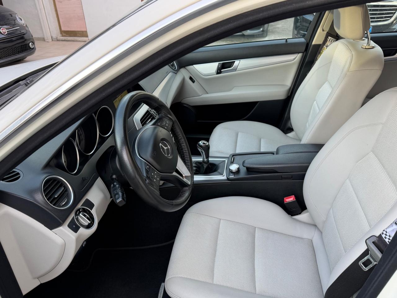 Mercedes-benz C 220 CDI S.W. BlueEFFICIENCY Avantgarde