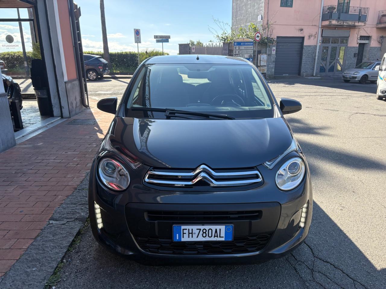 Citroen C1 VTi 68 Automatica 5 porte Shine 2017