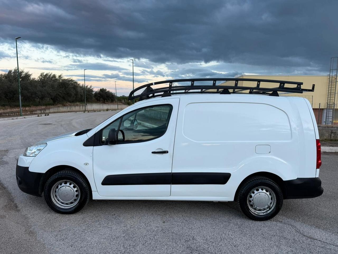 Peugeot Partner 1.6 HDi 90CV L2 3 posti