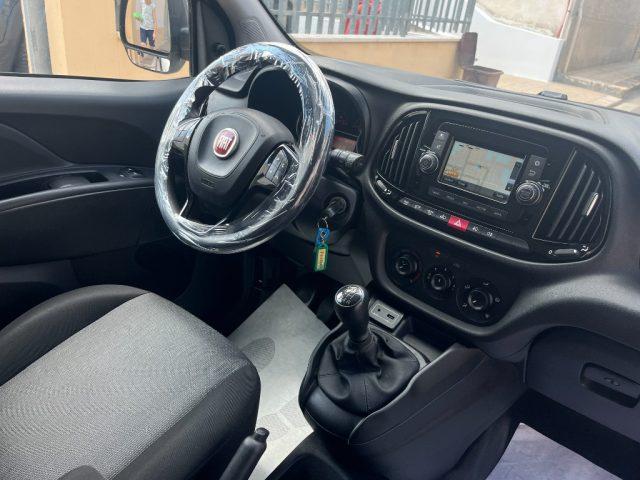 FIAT Doblo' Maxi DOPPIA PORTA CON SCAFFALATURA