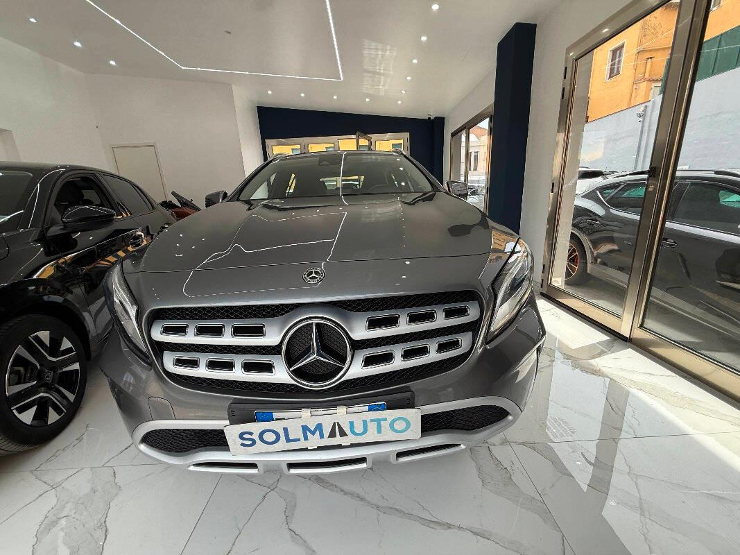 Mercedes Classe GLA GLA 200 d Premium auto AMG