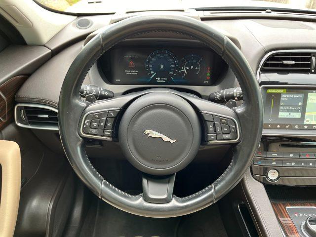 JAGUAR F-Pace 3.0 D V6 300 CV AWD aut. Portfolio