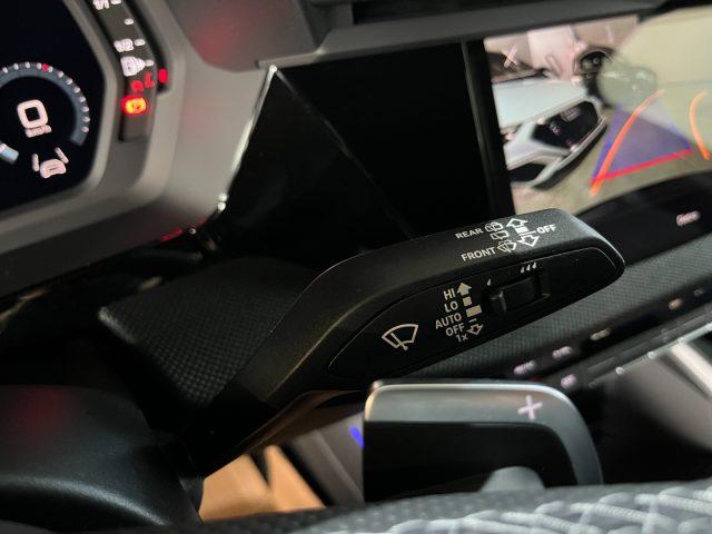AUDI A3 SPB 35 TFSI Stronic S line"18 Sline LED Matrix/"26