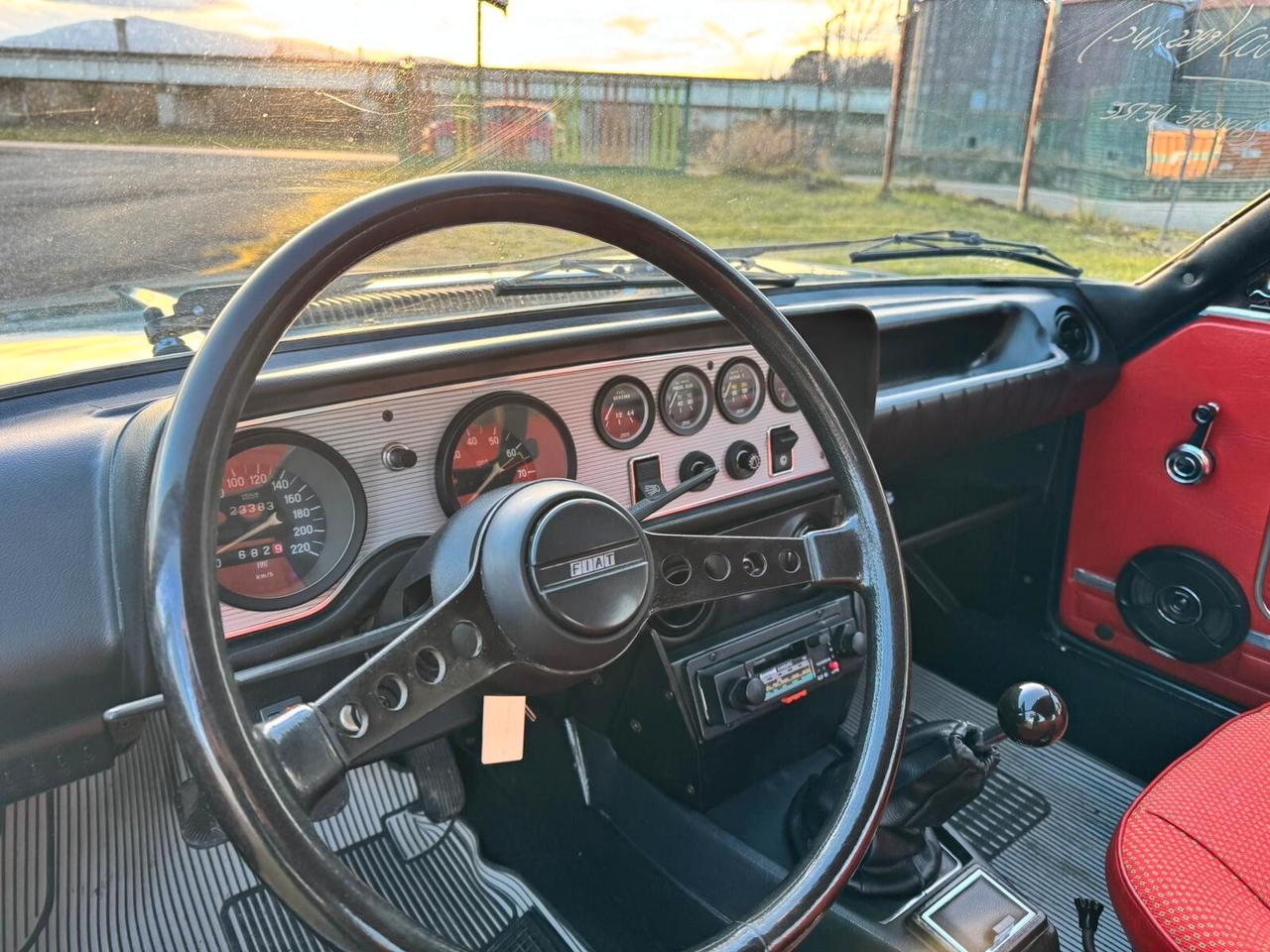 Fiat 124 Sport Coupe 1.8