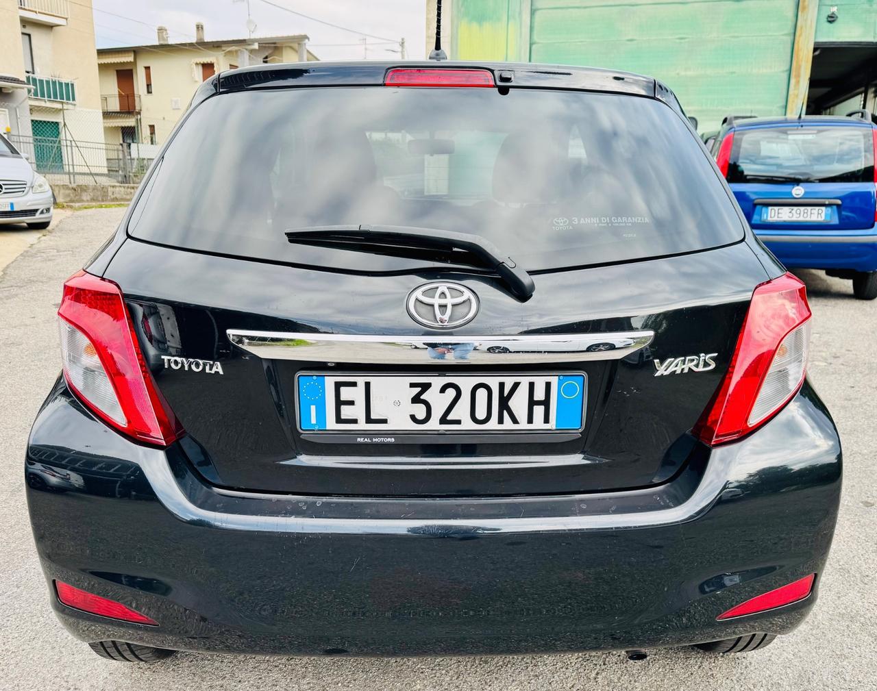 Toyota Yaris 1.0 5 porte Lounge OK NEOPATENTATI