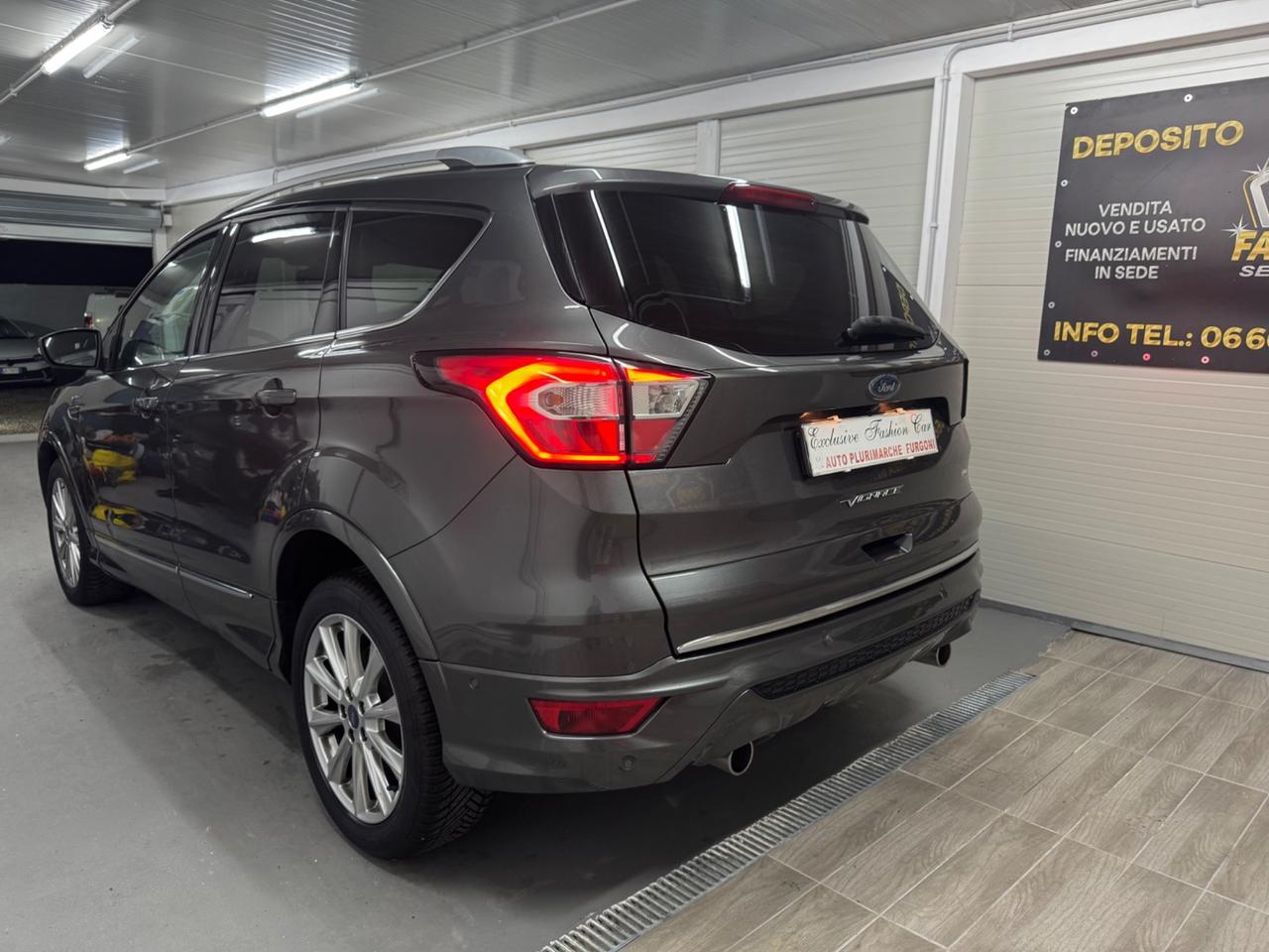 Ford Kuga 2.0 TDCI 180 CV 4WD Powershift Vignale