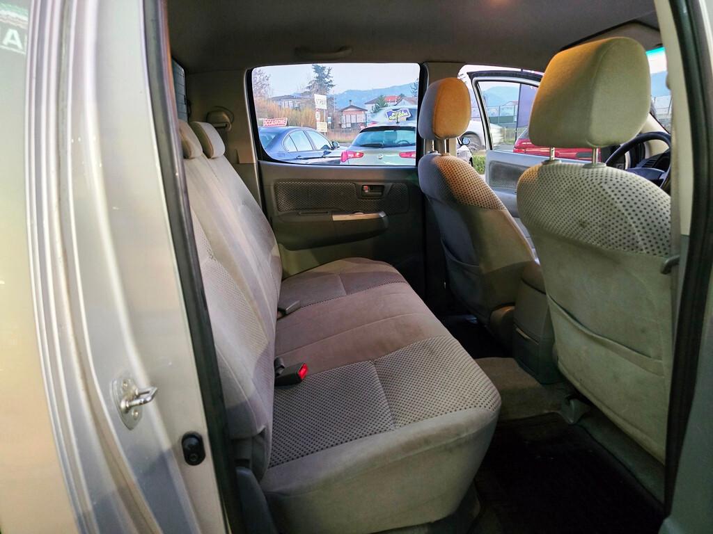 Toyota Hilux 3.0 D-4D 171CV IN PERFEZIONE TOTALE!
