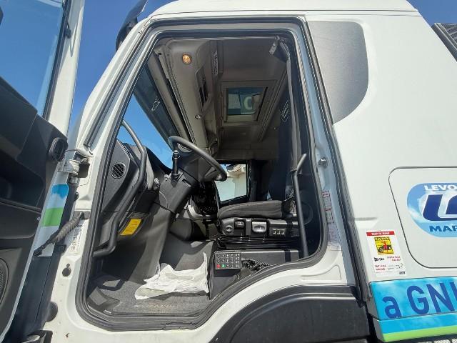 IVECO AS440S40T/P