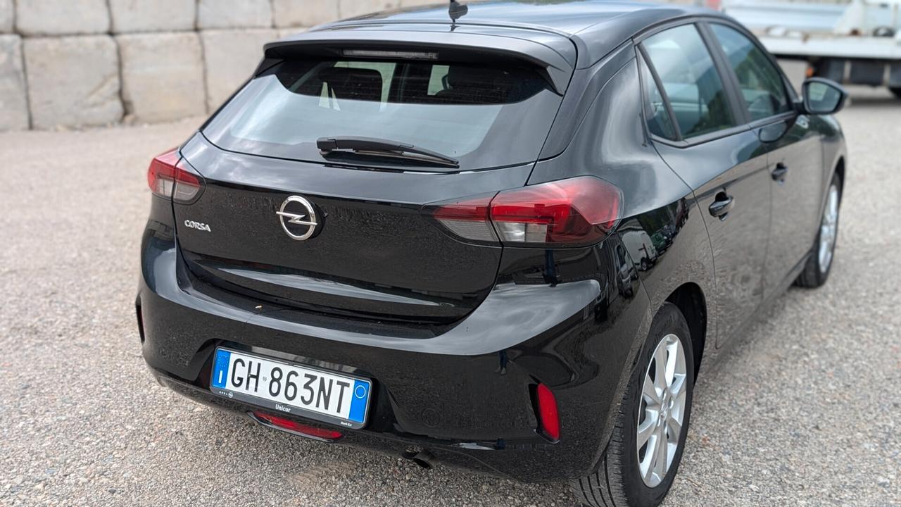 Opel Corsa 1.2 Design & Tech