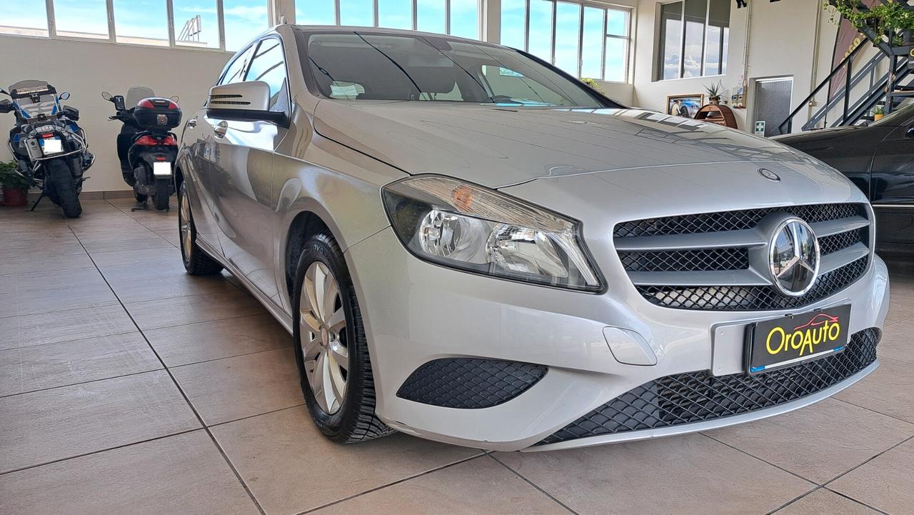Mercedes-benz A 180 CDI Telecamera-Bluetooth...