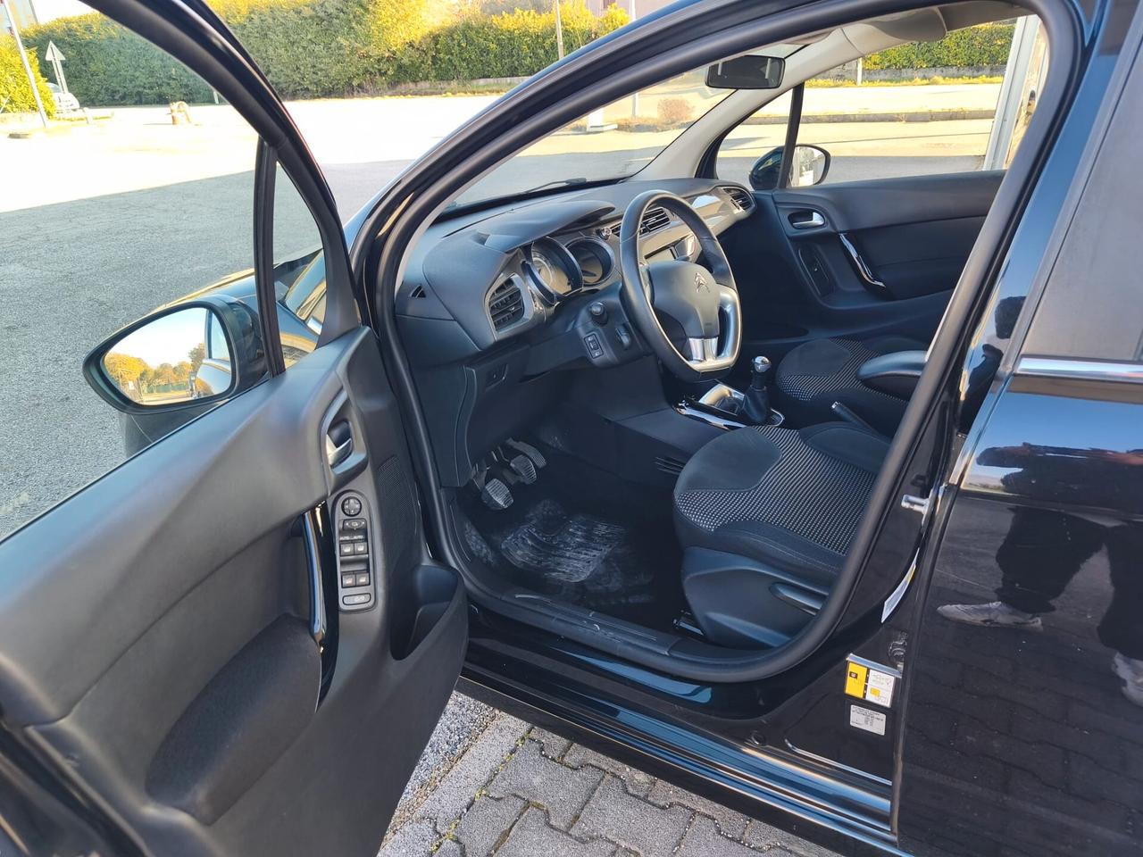 Citroen C3 PureTech 82 Exclusive Accetto Permute