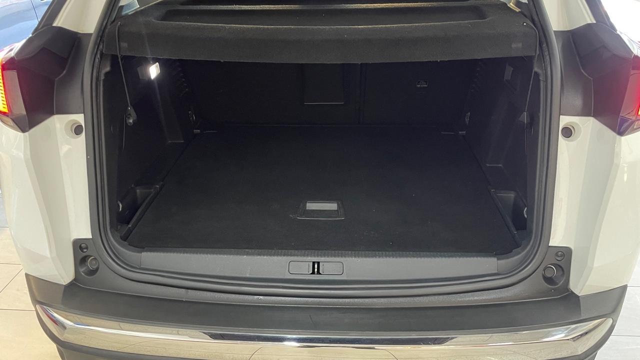 Peugeot 3008 BlueHDi 120 EAT6 S&S Allure