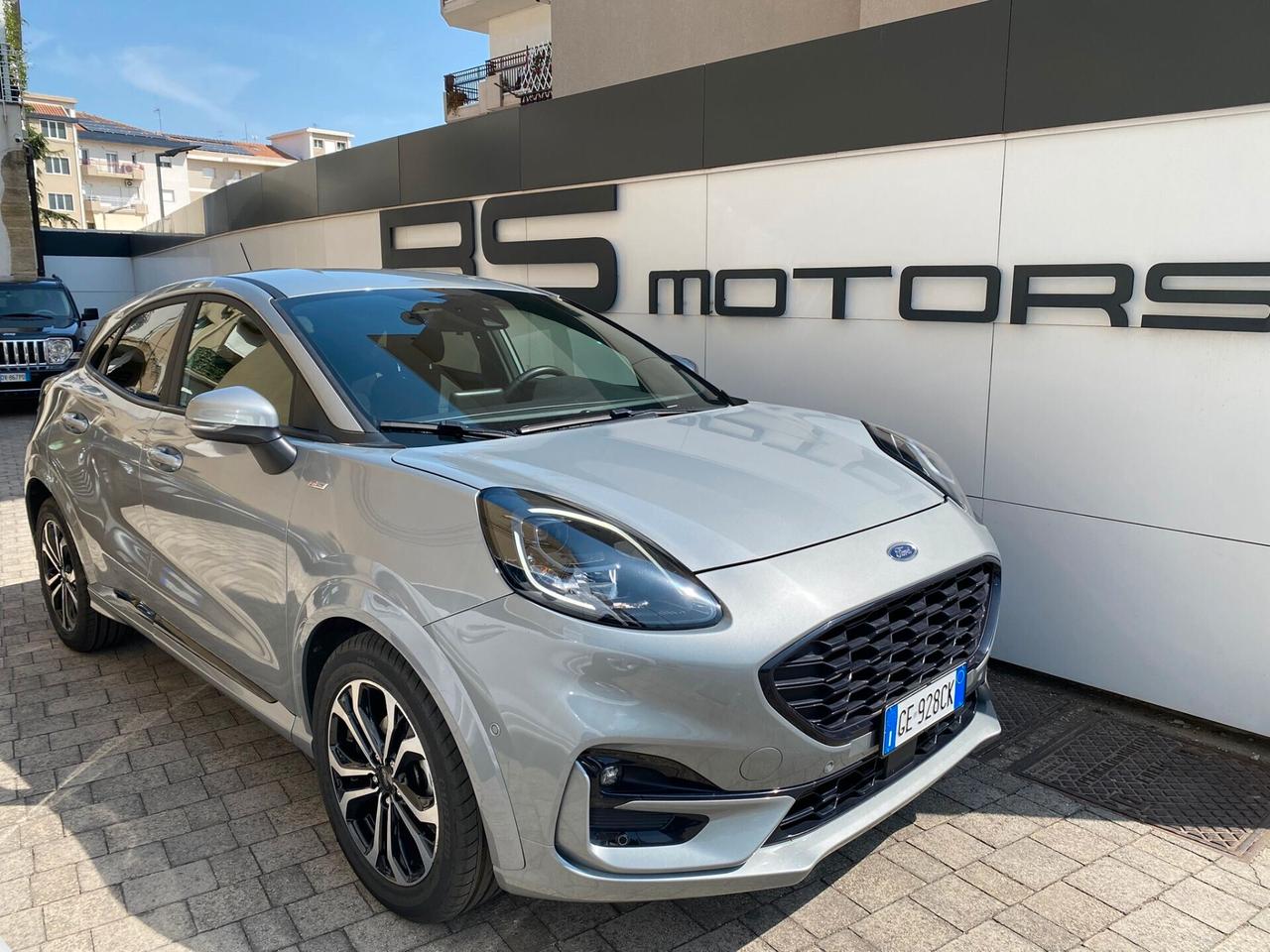 Ford Puma 1.0 EcoBoost Hybrid 125 CV S&S ST-Line