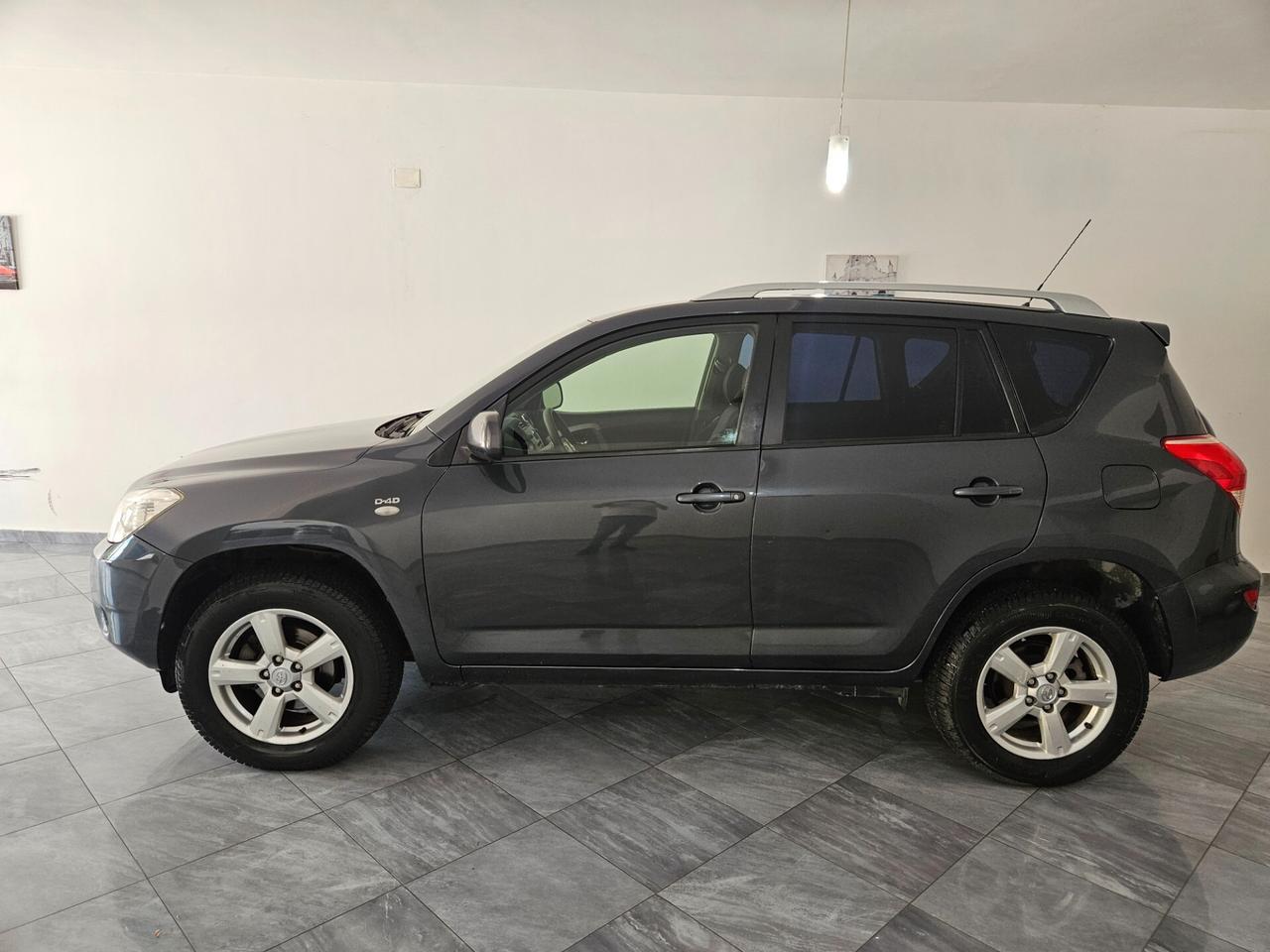 Toyota RAV 4 RAV4 2.2 D-4D 136 CV Sol