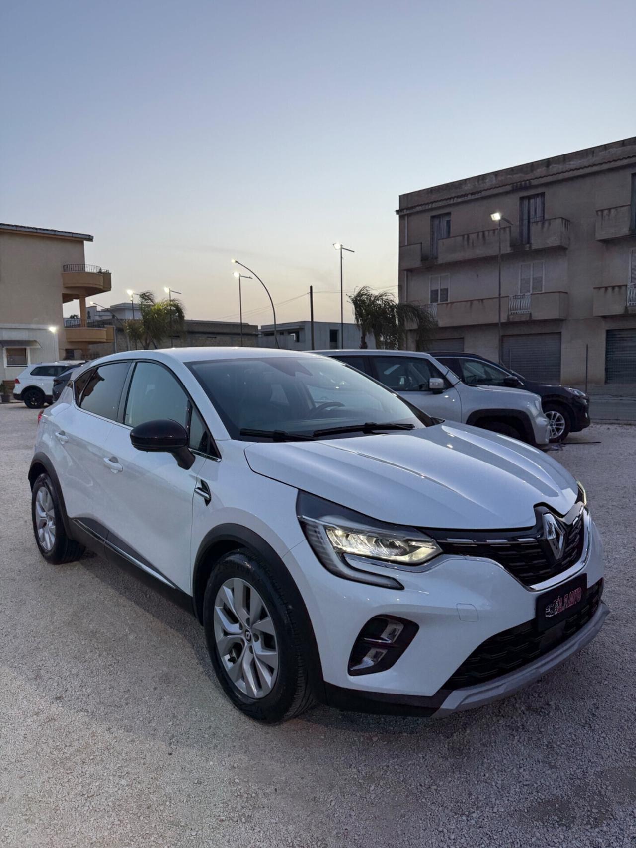 Renault Captur TCe 90 CV Intens