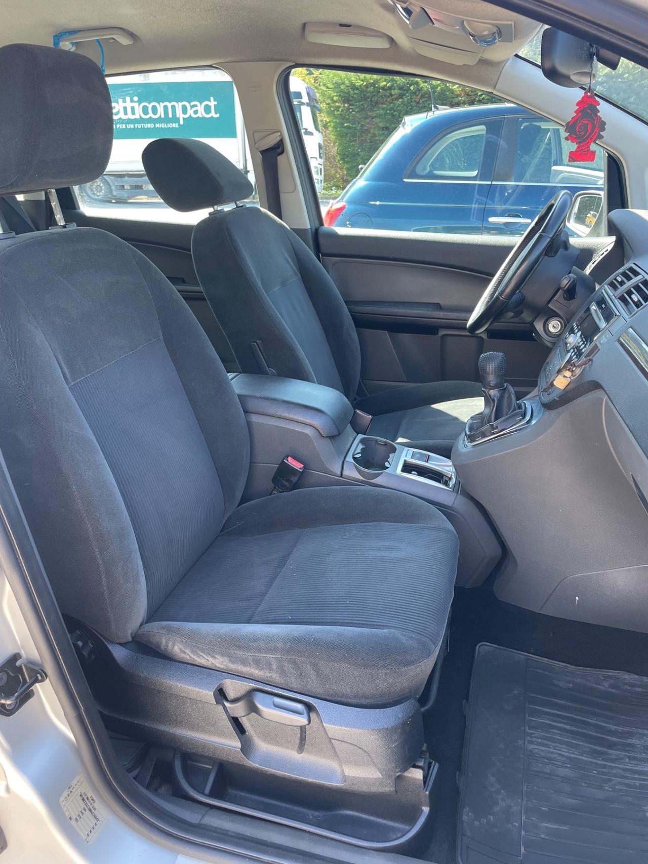 FORD C-MAX 1.8 DISEL TDCI ANNO 2007 PREZZO TRATTABILE.