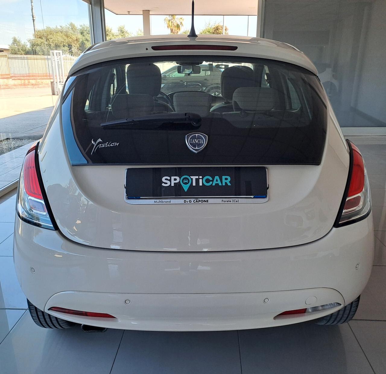 Lancia Ypsilon 1.2 B/GPL 69 CV 5 porte Gold