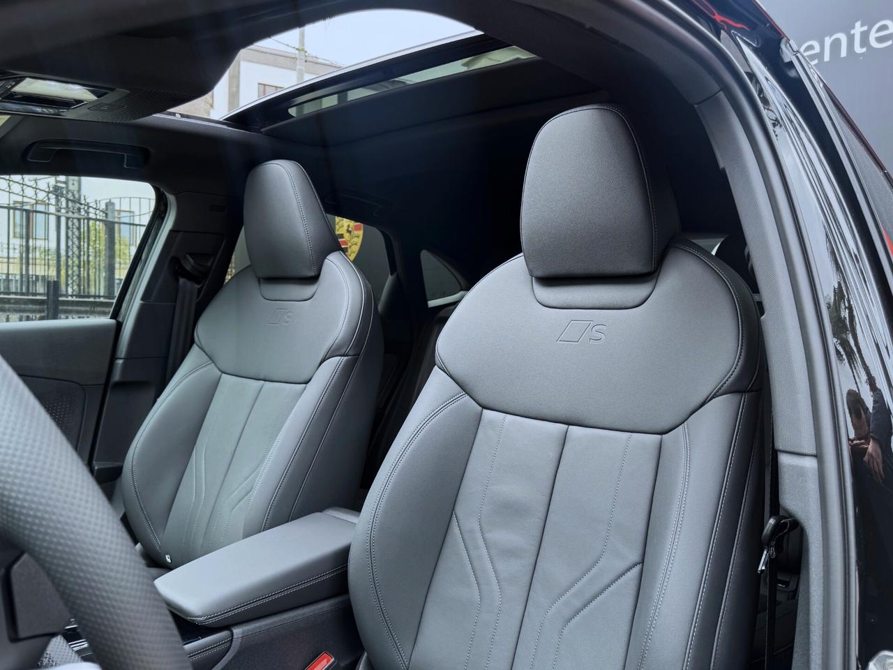 Audi Q3 Sportback TDI S line NEW MODEL TETTO