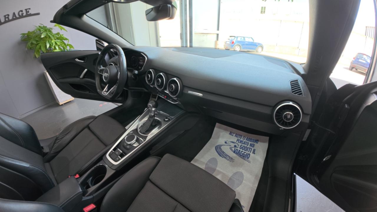 Audi TT Roadster 45 TFSI quattro S tronic