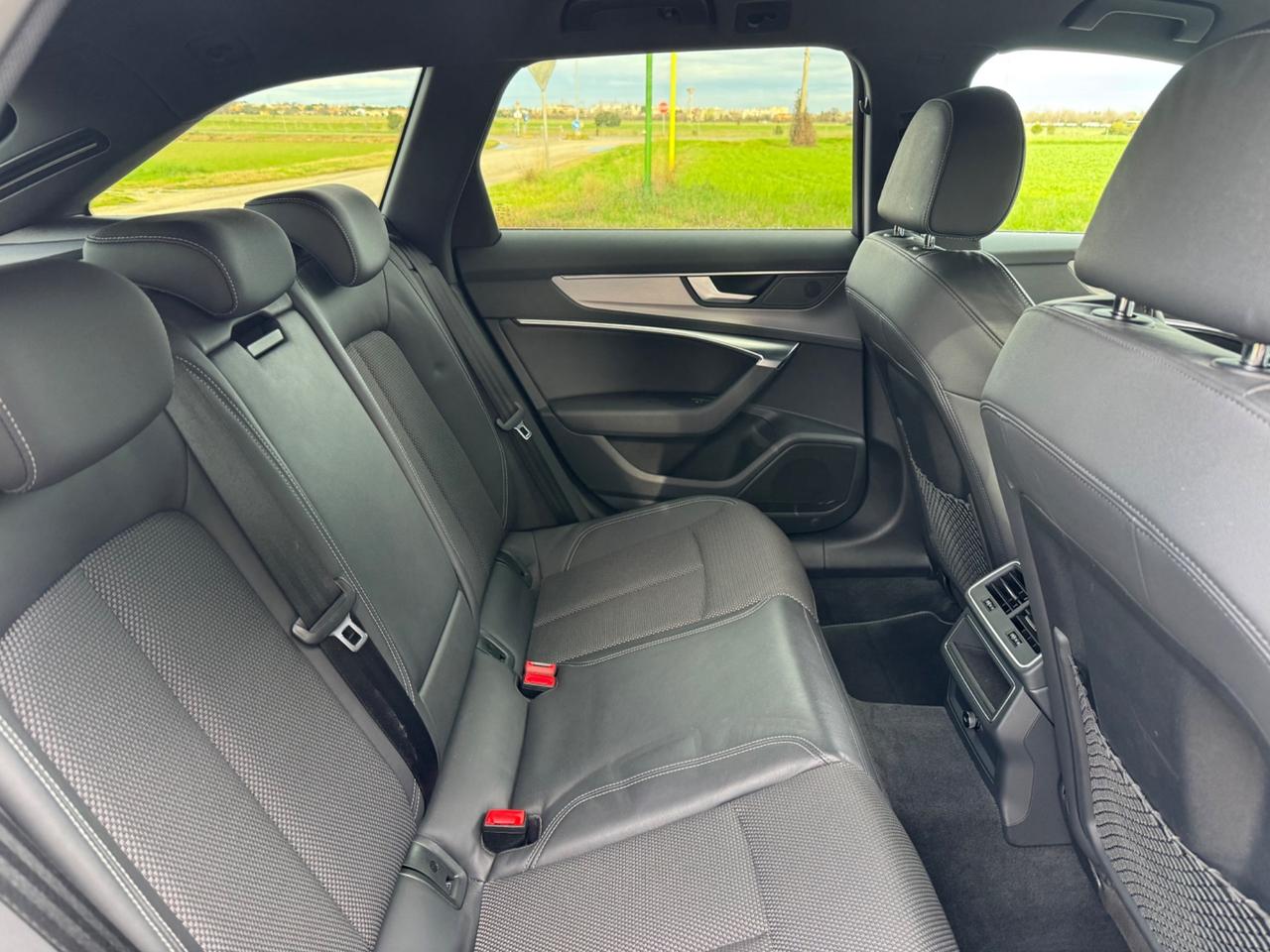 Audi A6 Avant 40 2.0 TDI quattro ultra S tronic Business Plus
