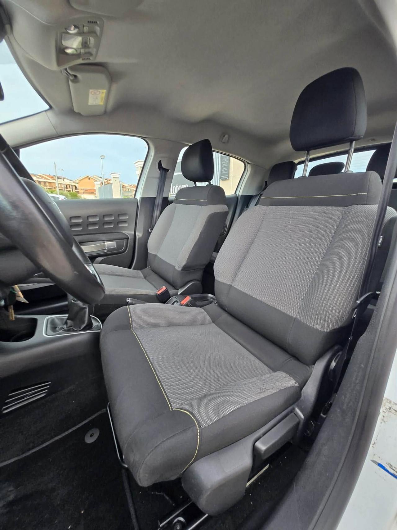 Citroen C3 PureTech 82 GPL Shine