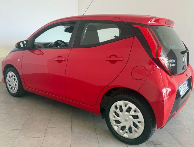 TOYOTA Aygo 1.0 VVT-i 72 CV 5 porte x-clusiv MMT