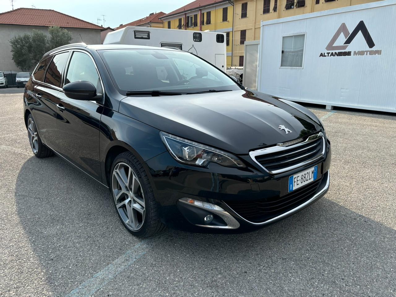 Peugeot 308 BlueHDi 120 S&S SW Allure