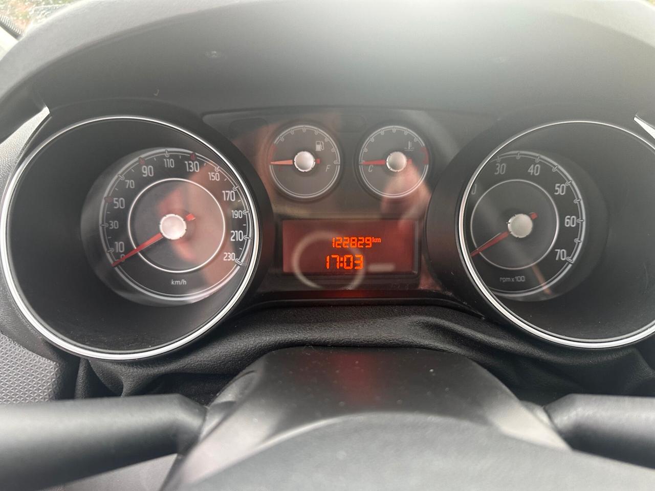 Fiat Punto 1.2 8V 5 porte Lounge GPL ok neo patentati