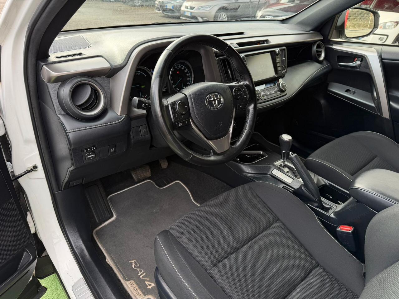 Toyota RAV 4 RAV4 2.5 Hybrid 2WD Lounge