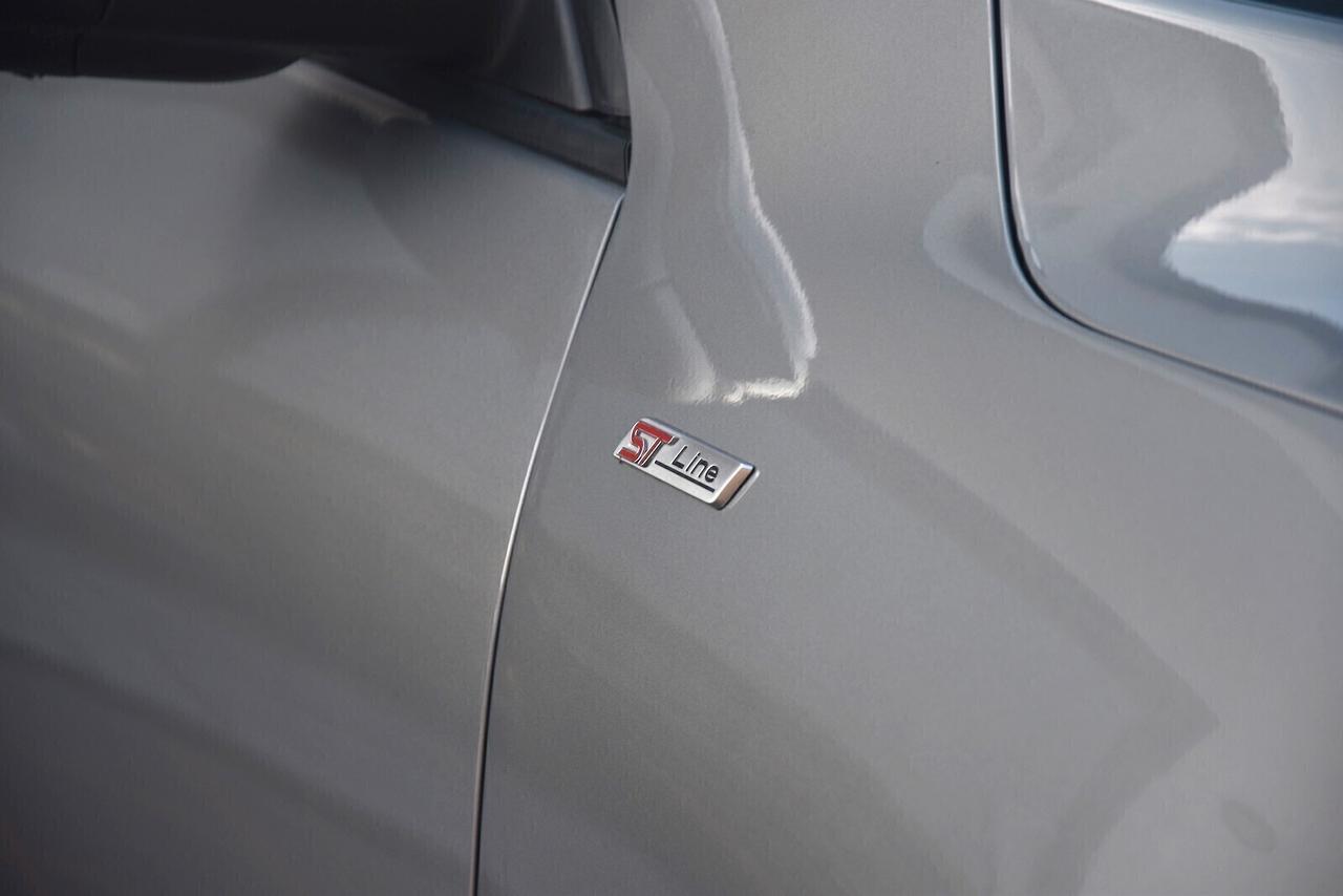 Ford Kuga 2.0 EcoBlue Hybrid 150 CV 2WD ST-Line