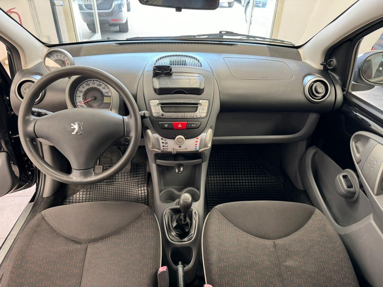 Peugeot 107 1.0 68CV 5p. Sweet Years