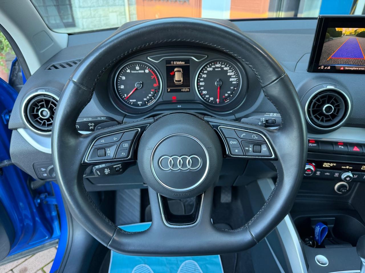 Audi Q2 35 TFSI S tronic Identity Black