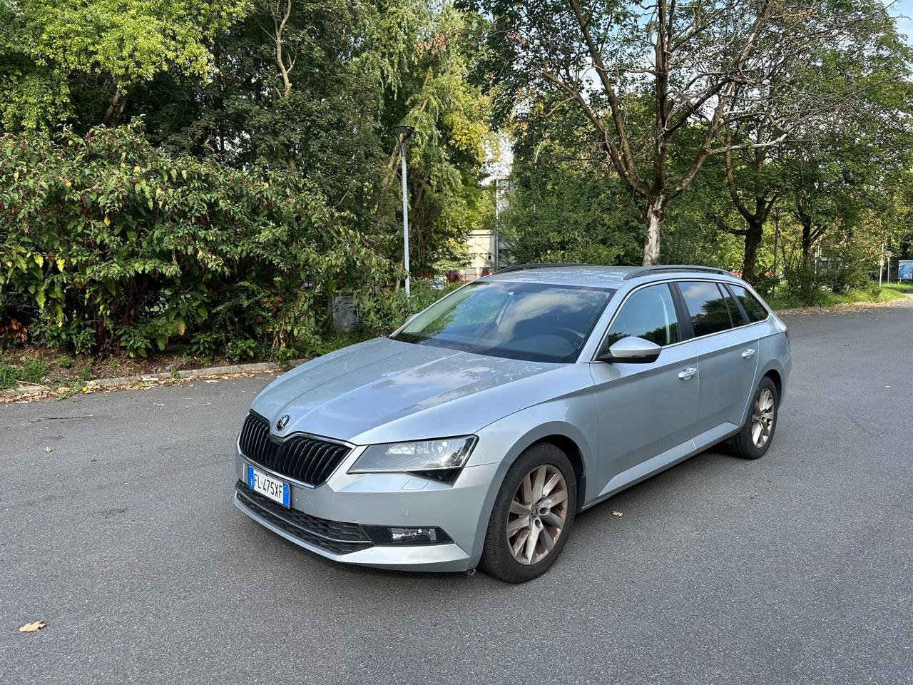 Skoda Superb 2.0 TDI DSG