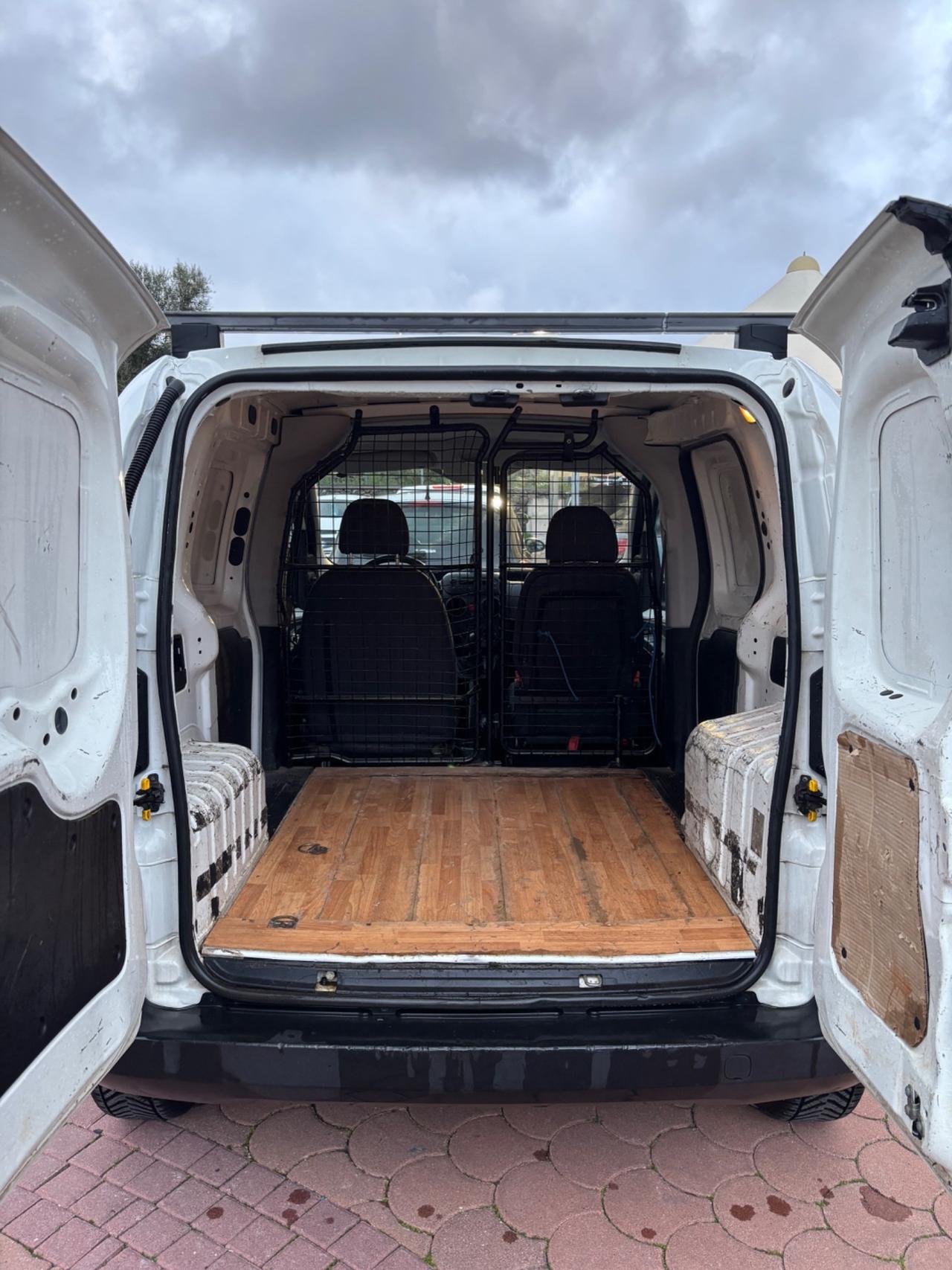 Peugeot bipper 1.3 diesel 75cv 2015