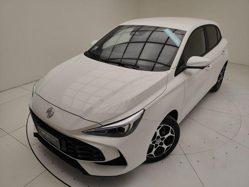 MG MG3 1.5 hybrid+ Luxury auto