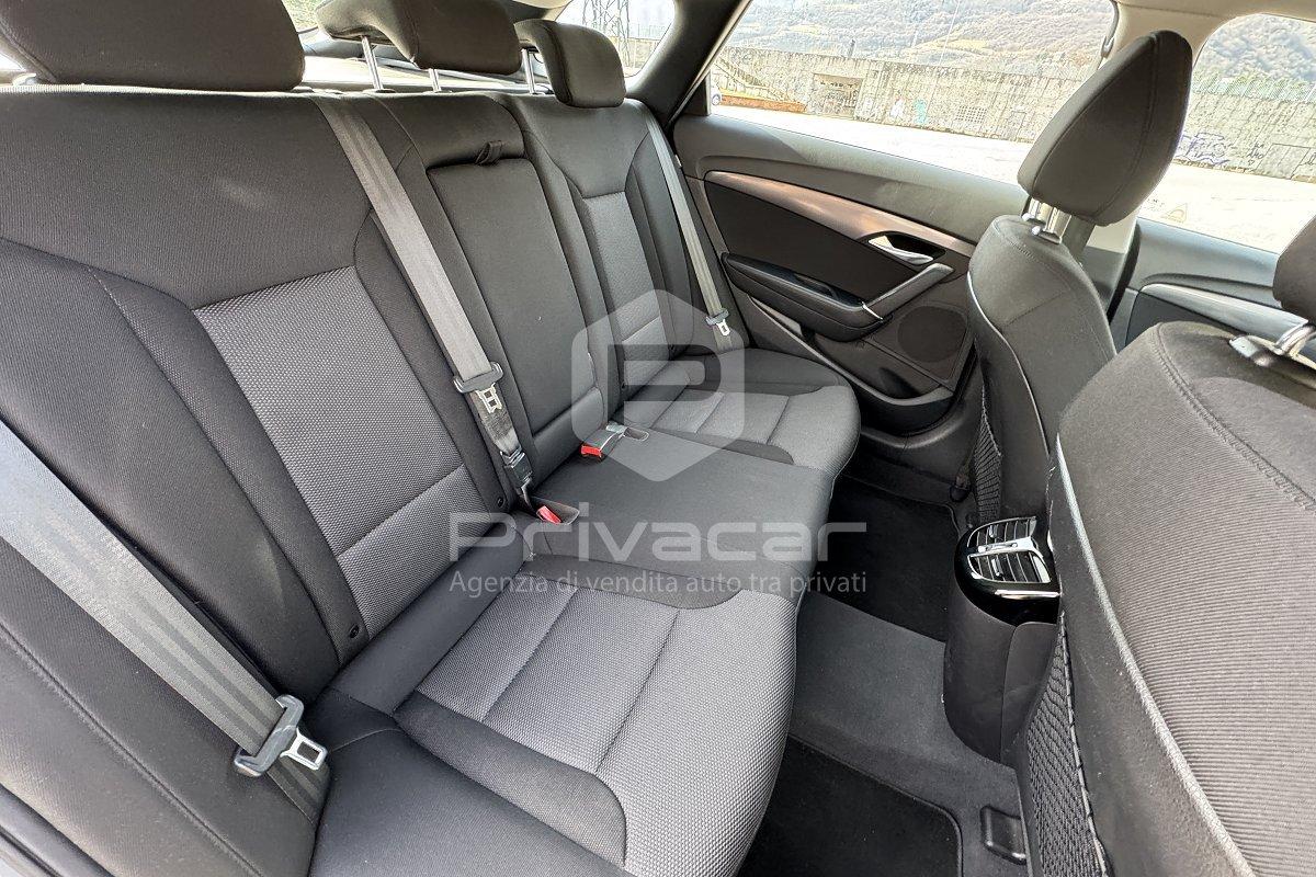 HYUNDAI i40 Wagon 1.7 CRDi 141 CV Business