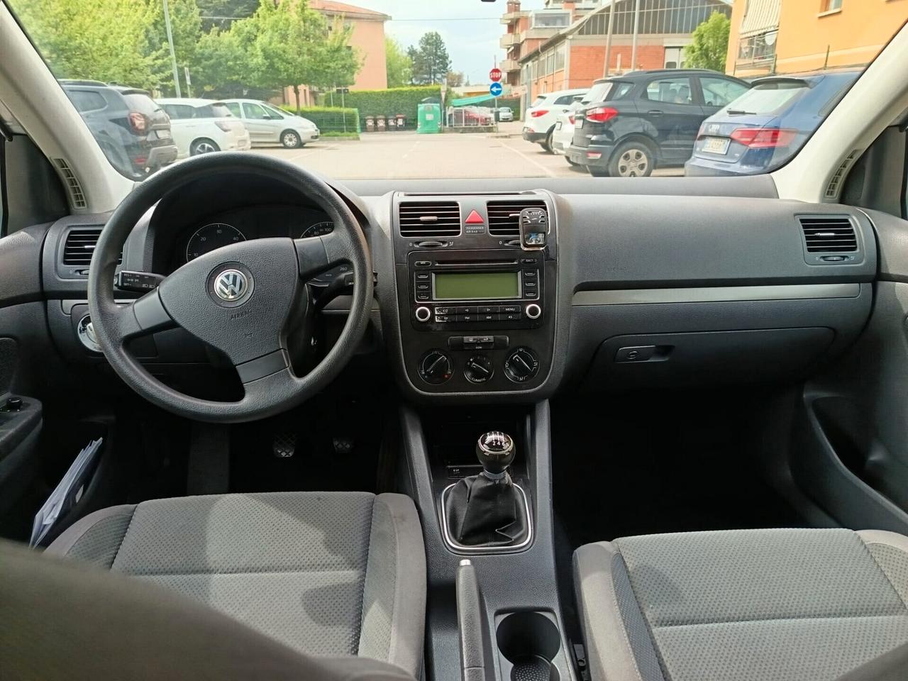 Volkswagen Golf 1.9 TDI 5p. Sportline