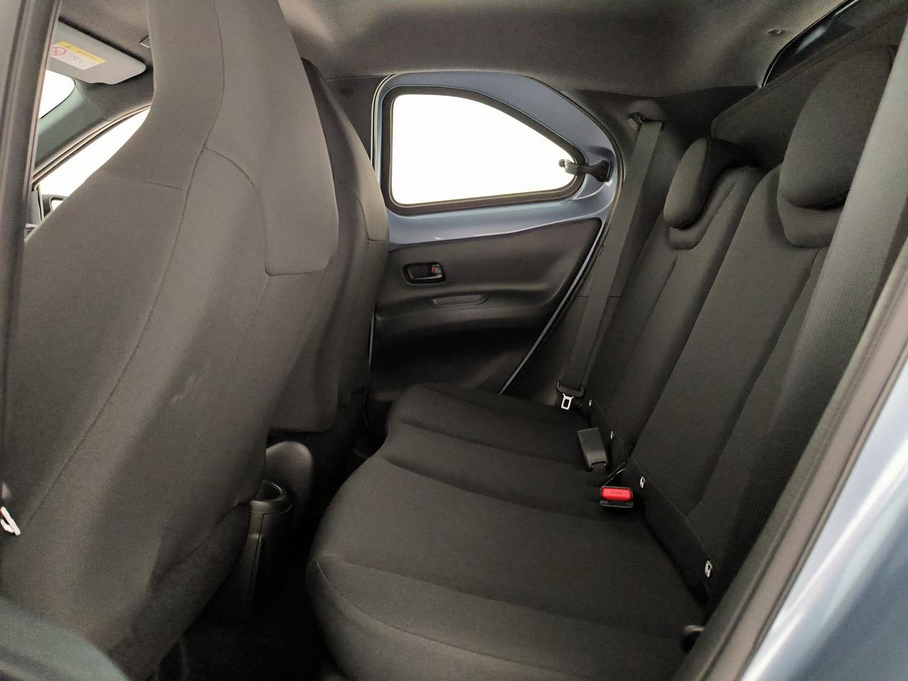 Toyota Aygo x 1.0 active 72cv s-cvt